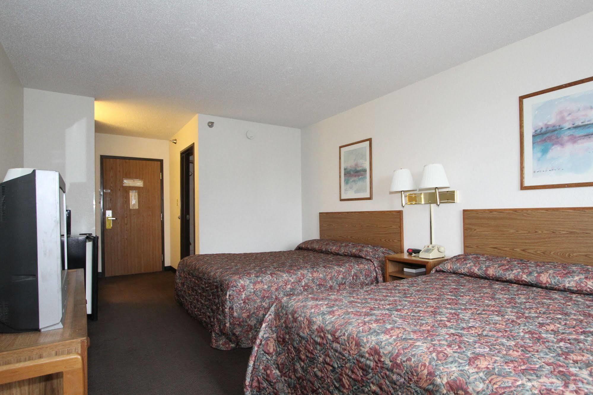 Quality Inn Russell Exterior foto