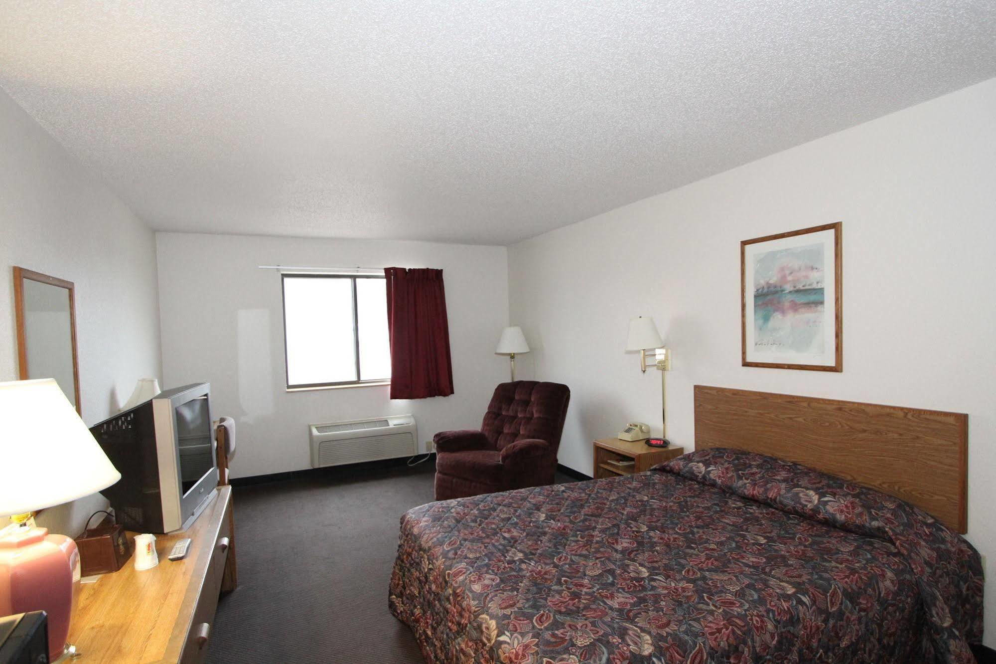Quality Inn Russell Exterior foto